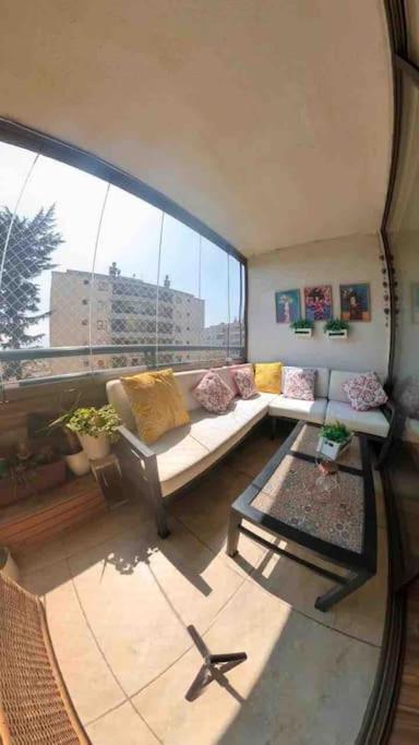 Apartamento Increible Piso Moderno Servicios Y Metro A 100 Mts Santiago de Chile